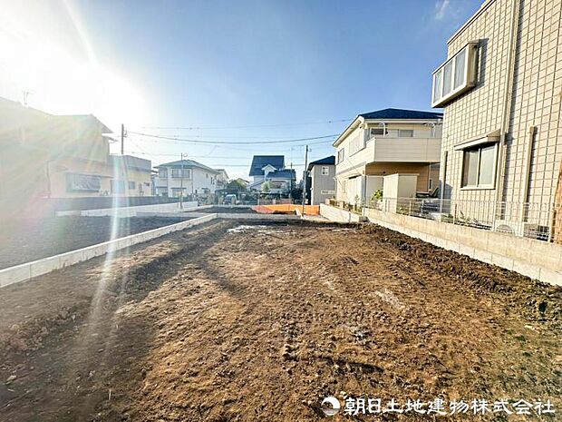 現在まだ建築中ですが、完成予定の建物について詳しくご説明するプレゼンも承ります。間取りや設備など、気になる点をお気軽にご相談ください。完成後の姿も想像できます。