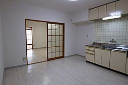 ＹＡＭＡＳＡＫＩビル 201号室 2階2DKのリビング/ダイニング