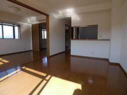 パールリバー 207号室 2階3LDKのリビング/ダイニング