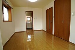 アヴニール 303号室