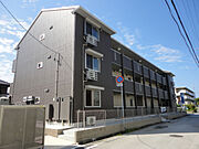 西高須駅より徒歩9分 築8年2ヶ月 3階建の賃貸物件