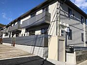 桟橋通二丁目駅より徒歩18分 築3年11ヶ月 2階建の賃貸物件