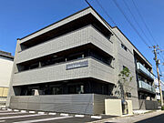 朝倉駅より徒歩3分 築1年3ヶ月 3階建の賃貸物件