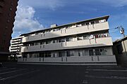 薊野駅より徒歩12分 築18年5ヶ月 3階建の賃貸物件