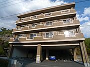 県立美術館通駅より徒歩40分 築20年1ヶ月 4階建の賃貸物件