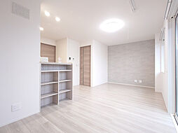 ヴェルコートII 202号室 1階1LDKのリビング/ダイニング