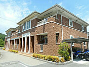 本郷駅よりバス3分 徒歩9分 1階 築19年8ヶ月の賃貸物件