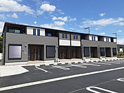 湯野駅より徒歩6分 1階 築1年2ヶ月の賃貸物件