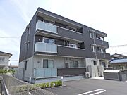 シュシュ 3階 築8年6ヶ月の賃貸物件