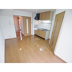 パールS 1階2DKのリビング/ダイニング