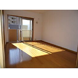 ブレイントレド 4階3DKのリビング/ダイニング