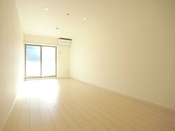 リブリ・デグサス竹ノ塚 1階1Kのリビング/ダイニング