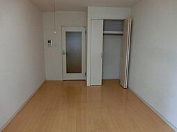 プレール・ドゥーク北新宿II 1階1Kのリビング/ダイニング