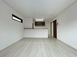 昭島市中神町2丁目　2号棟