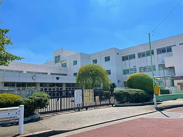 apartment 東京都小金井市本町2丁目
地図を見る