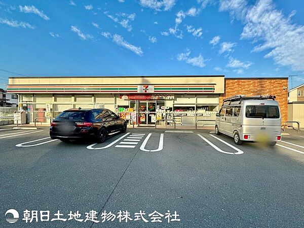 セブンイレブン 八王子弐分方町店迄310ｍ