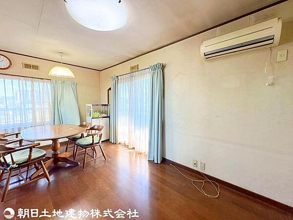 周辺には高い建物がないので風通しにも恵まれています
