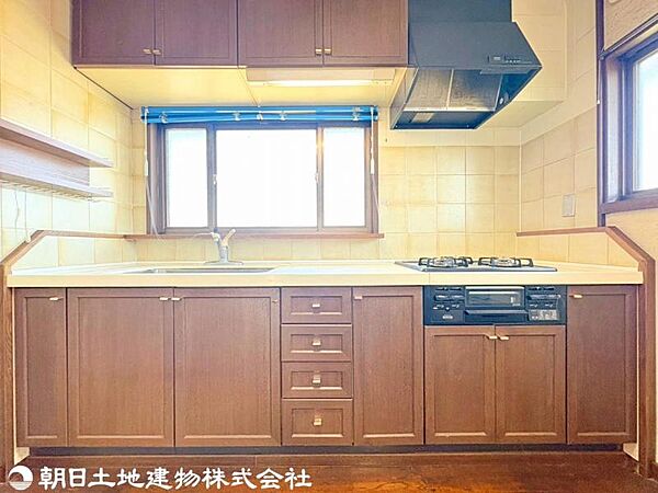 ご家族みんながのびのび過ごせる、LDK18帖・全居室6帖以上のゆとりある住空間