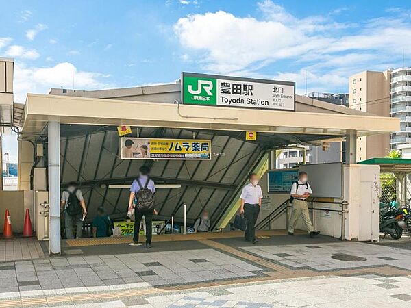 中央本線「豊田」駅迄1440ｍ