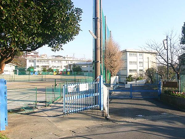 長沢中学校