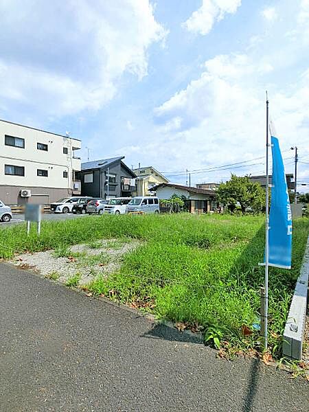 平坦地で敷地全体を有効活用することができます