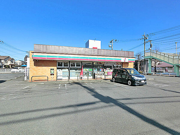 セブンイレブン星ヶ丘店