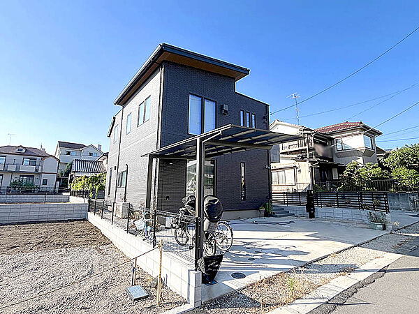 町田駅徒歩11分。通勤通学便利な立地の住まい