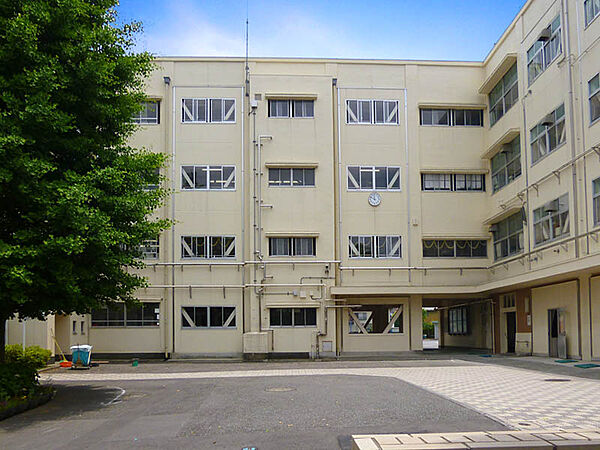 奈良小学校