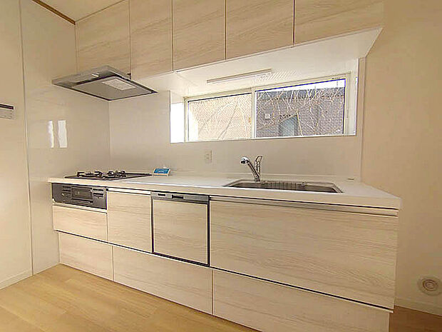 収納スペース豊富なキッチンは整理整頓がしやすいです