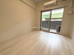 Osaka Metro中央線 深江橋駅 徒歩8分の賃貸マンション 8階1Kのリビング/ダイニング