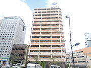 大阪上本町駅より徒歩8分 12階 築18年1ヶ月の賃貸物件