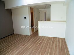 Osaka Metro千日前線 新深江駅 徒歩13分の賃貸マンション 1階1LDKのリビング/ダイニング