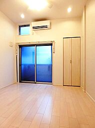 Osaka Metro千日前線 小路駅 徒歩4分の賃貸アパート 2階1Kのリビング/ダイニング