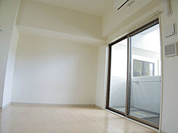 Osaka Metro谷町線 谷町九丁目駅 徒歩5分の賃貸マンション 14階1Kのリビング/ダイニング