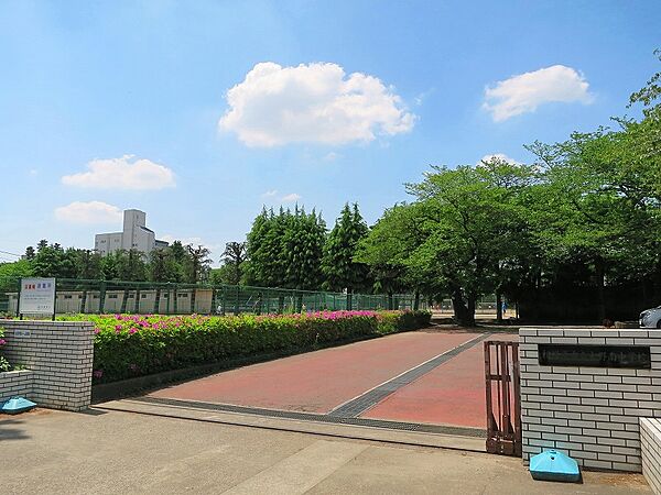 相模原市立大野南中学校393ｍ