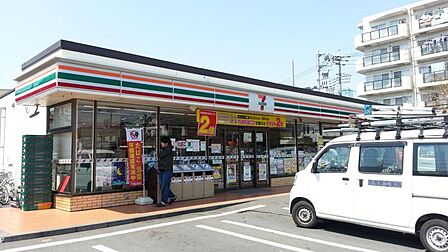 セブンイレブン座間相模が丘南店359m