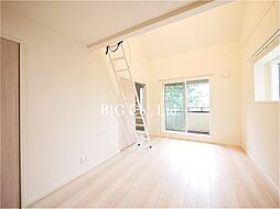 ルナーレ 2階1LDKのリビング/ダイニング