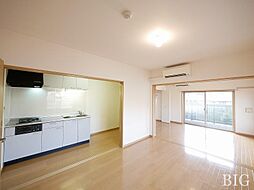 ルミエール中町 3階1LDKのリビング/ダイニング