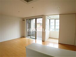 コンフォリア碑文谷 1階3LDKのリビング/ダイニング