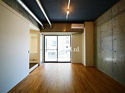 STEINS GATE 2階1LDKのリビング/ダイニング