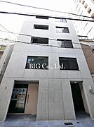 浜町駅より徒歩2分 築8年5ヶ月 5階建の賃貸物件