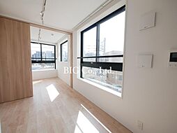 リビオメゾン都立大学 4階1DKのリビング/ダイニング