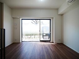 STANDZ柿の木坂 1階2LDKのリビング/ダイニング