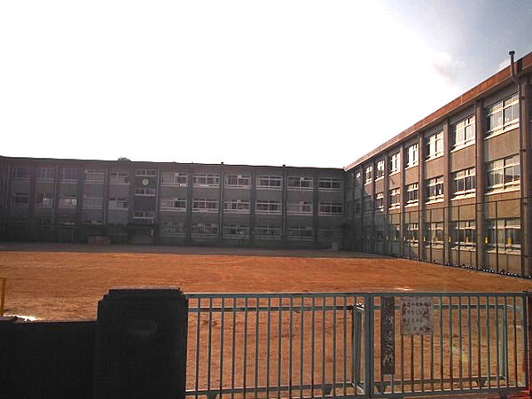 奈良市立富雄北小学校