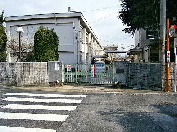 奈良市立富雄南小学校