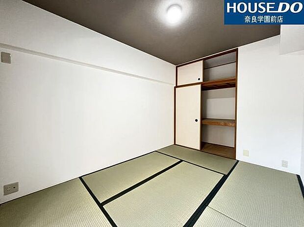 和室にも収納スペースをしっかり確保。一部屋あると何かと重宝する和室は客間としても使用できますよ♪