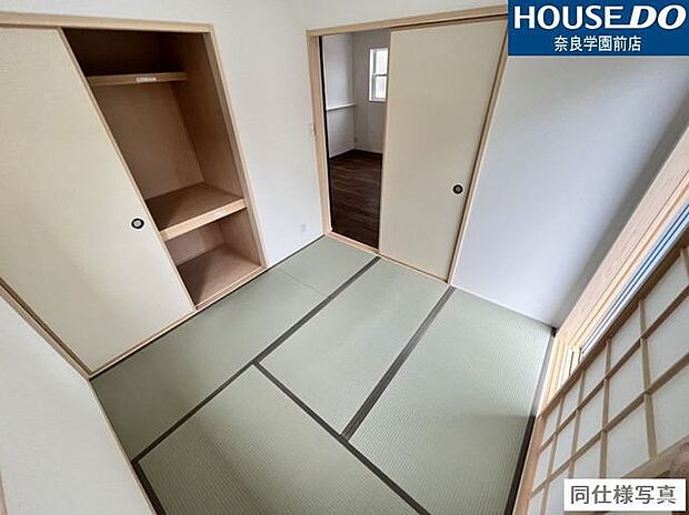 和室にも収納スペースをしっかり確保。一部屋あると何かと重宝する和室は客間としても使用できますよ♪