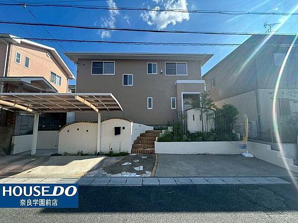 外観：329000119310