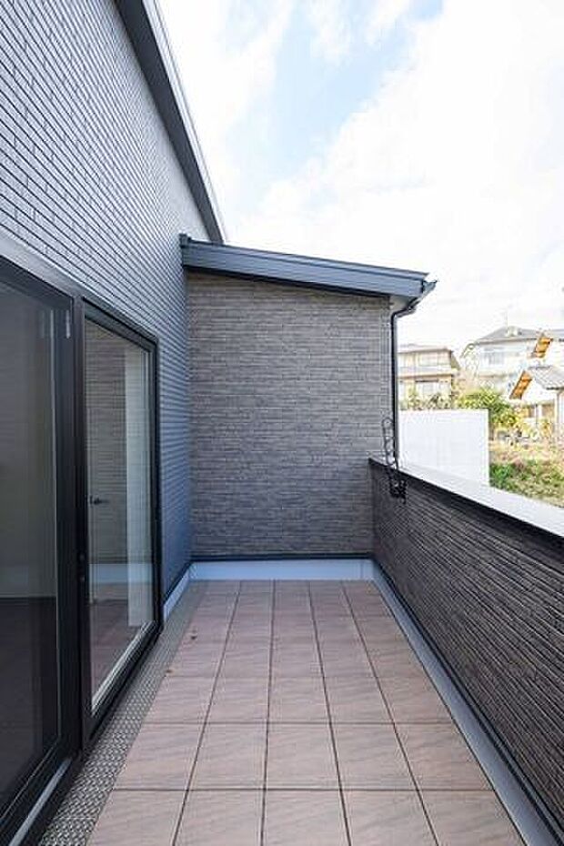 眺望・陽当たりも良好。洗濯物もしっかりと乾きます