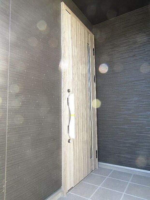 Wロックキー採用で、防犯性がさらに高まり安心の暮らしを実現します。